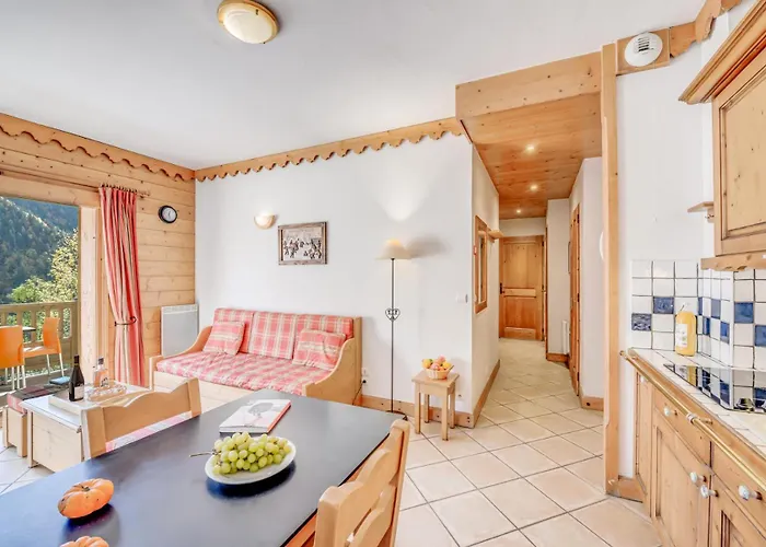 Les Alpages - 3 Pieces Pour 6 Personnes Mae-7284